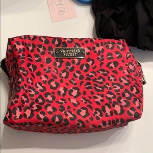 victoria secret make up bag